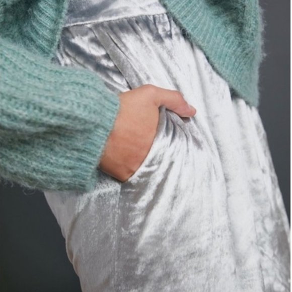Anthropologie Maeve Anastacia Silver Soft Velvet Wide Leg Pants - Picture 3 of 7